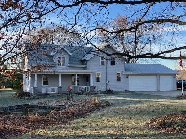 $359,900 | 815 Fredonia Avenue, Fredonia, WI 53021