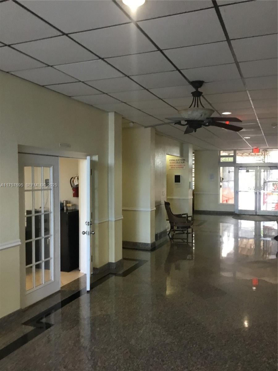 200 South Birch Road, Unit 404 Fort Lauderdale, FL 33316 - Photo 10 of 18 a lobby with furniture and a table