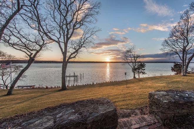 267 Three Mile Harbor Road East Hampton, NY 11937 - Photo 1 of 28 Gallery Image 1