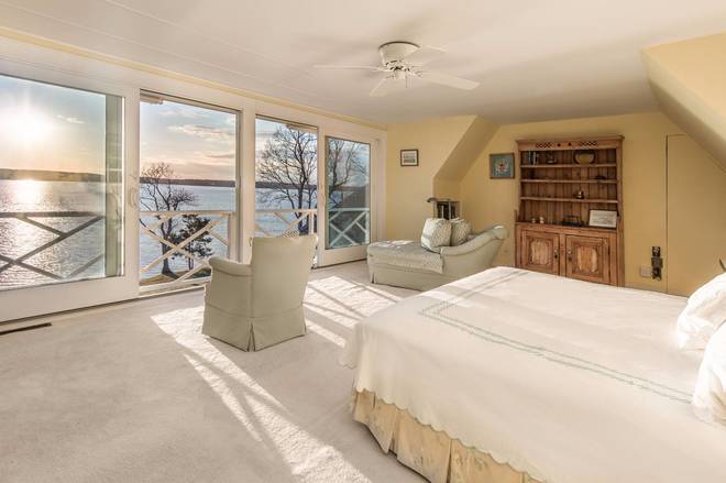 267 Three Mile Harbor Road East Hampton, NY 11937 - Photo 17 of 28 Gallery Image 17