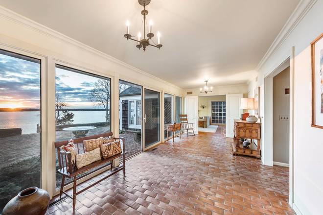 267 Three Mile Harbor Road East Hampton, NY 11937 - Photo 18 of 28 Gallery Image 18