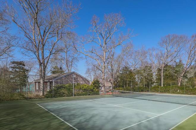 267 Three Mile Harbor Road East Hampton, NY 11937 - Photo 7 of 28 Gallery Image 7