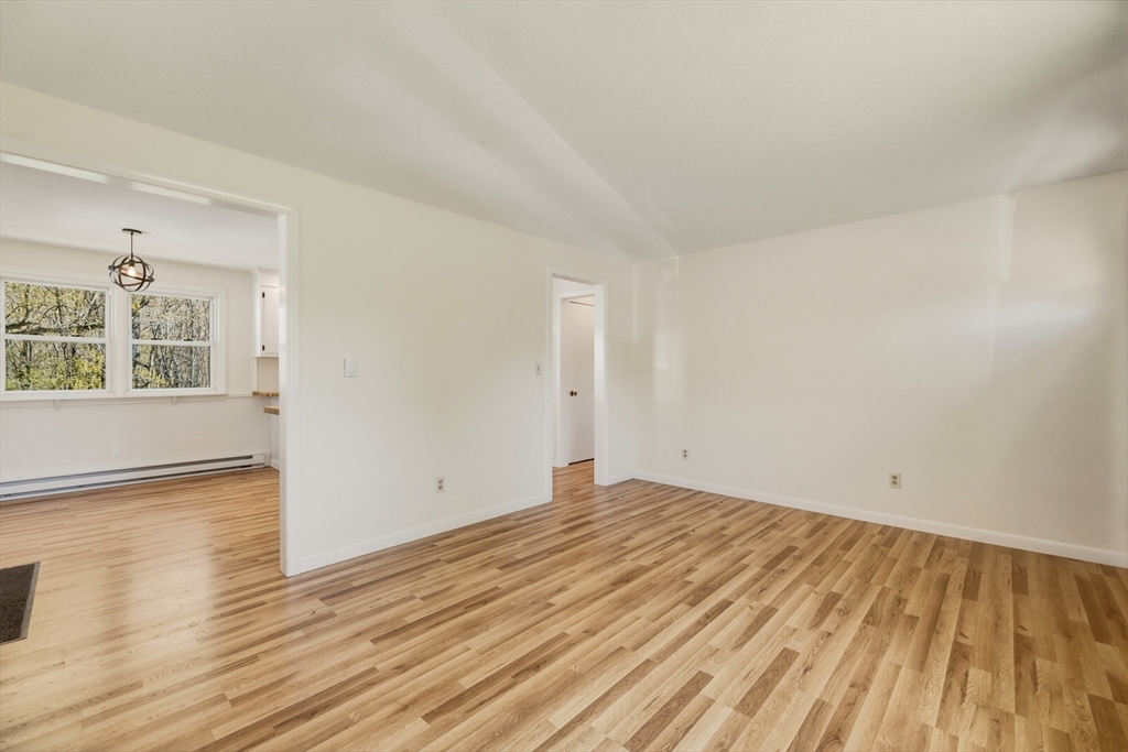 282 Bay Road Hadley, MA 01035 - Photo 10 of 28 Gallery Image 10