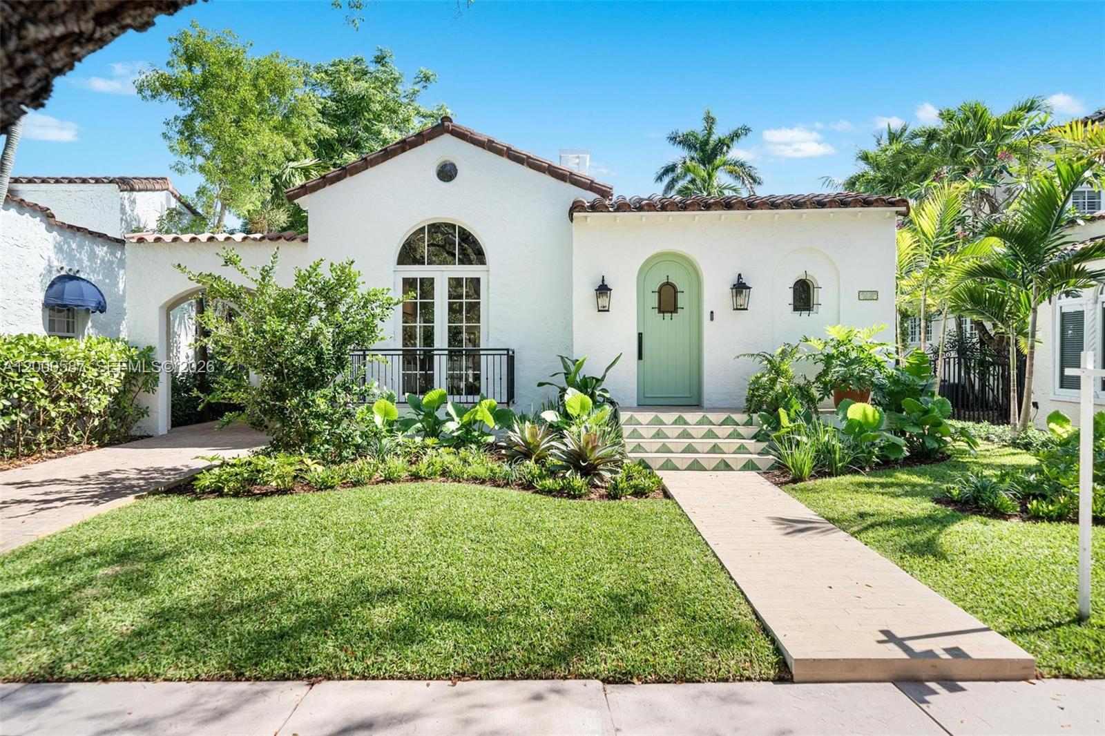 909 Roderigo Avenue Coral Gables, FL 33134 - Photo 33 of 34 Gallery Image 33