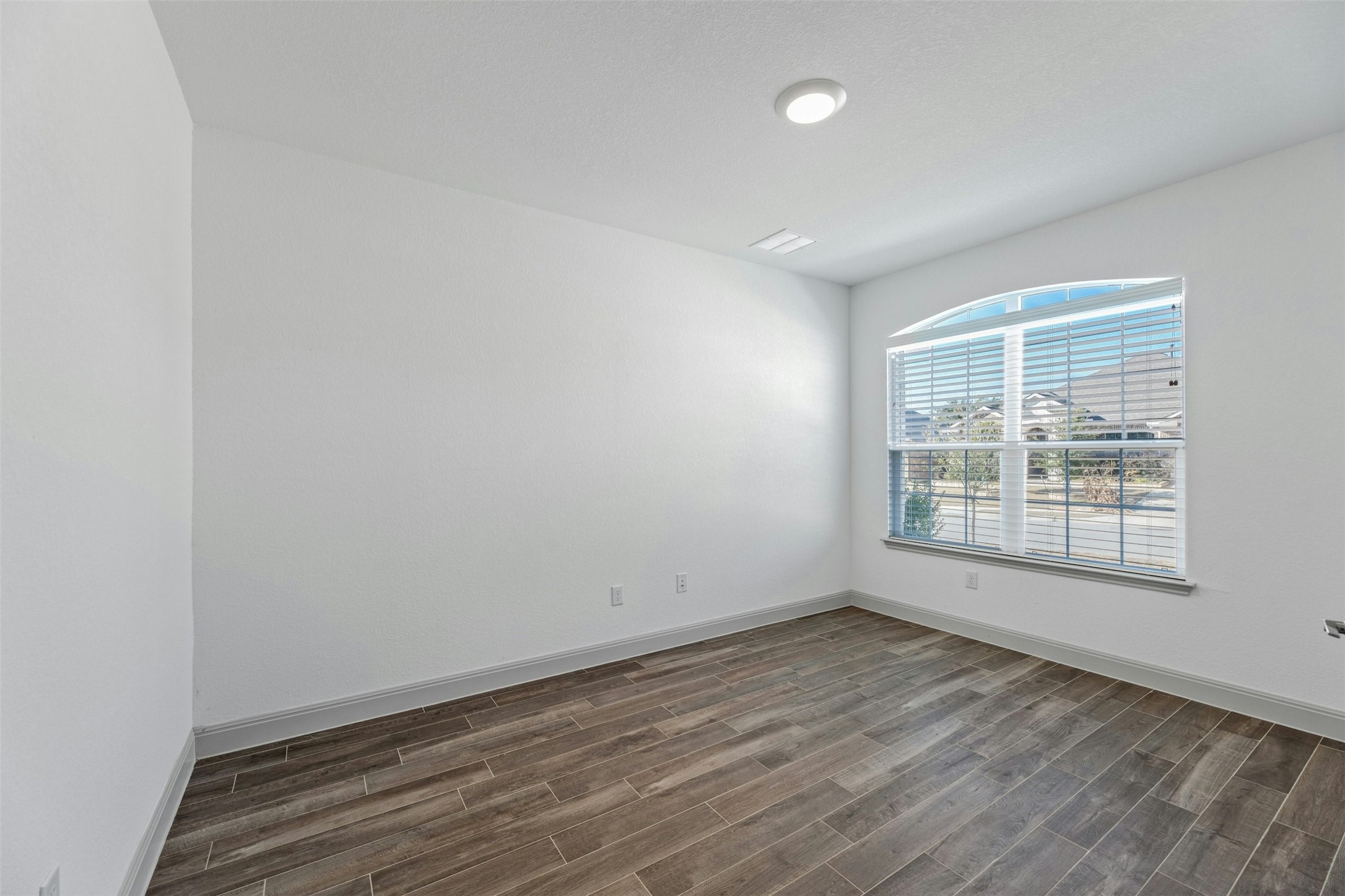 1736 Weavers Bend Georgetown, TX 78628 - Photo 23 of 40 Separate office