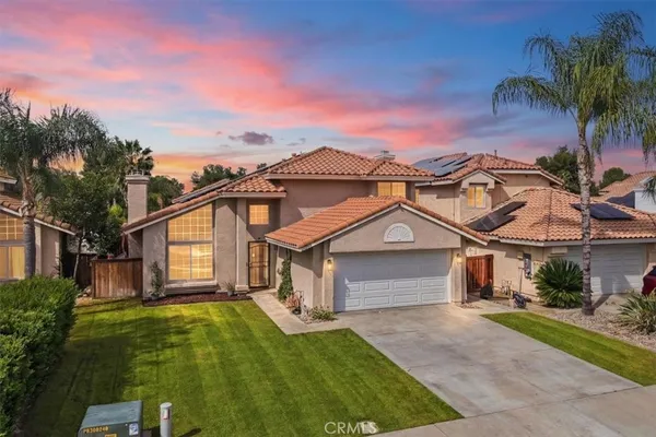 $569,999 | 29855 Corte Cruzada, Menifee, CA 92584