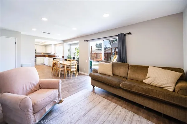 $569,999 | 29855 Corte Cruzada, Menifee, CA 92584