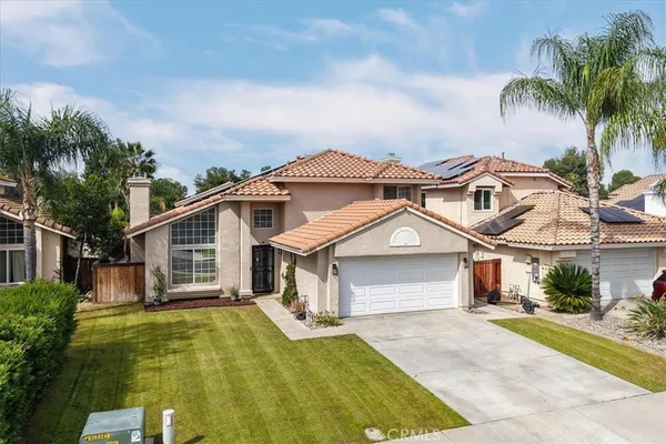 $569,999 | 29855 Corte Cruzada, Menifee, CA 92584