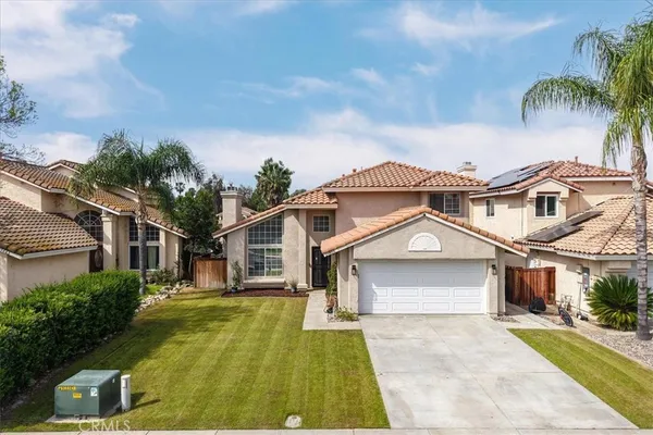 $569,999 | 29855 Corte Cruzada, Menifee, CA 92584