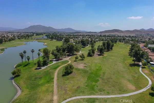 $569,999 | 29855 Corte Cruzada, Menifee, CA 92584