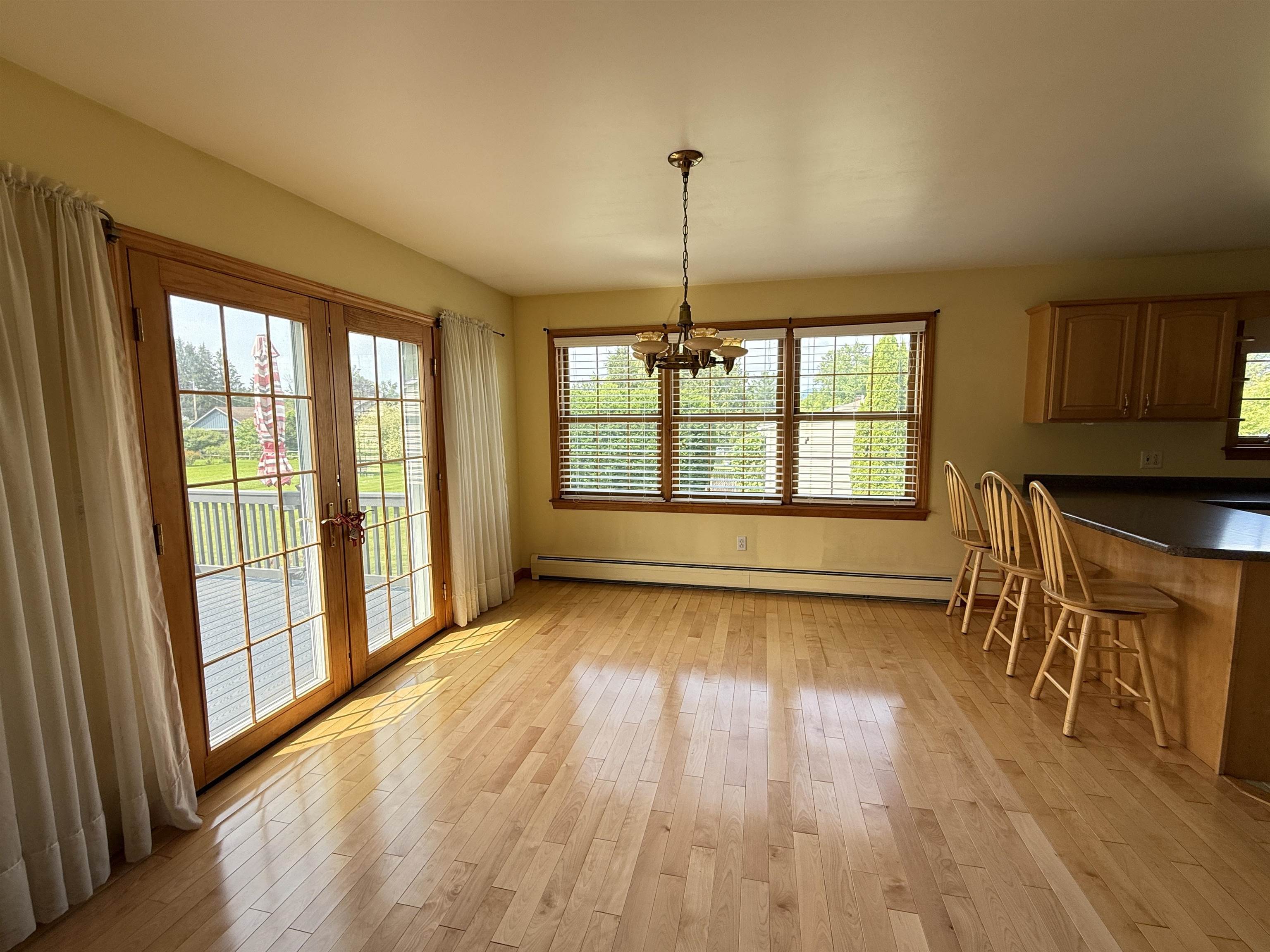 4 Lyman Avenue Rutland, VT 05701 - Photo 7 of 26