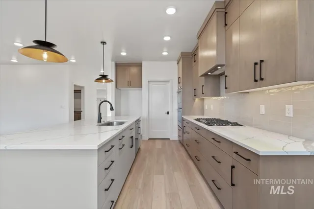 $999,900 | 2300 North Palaestra Avenue, Eagle, ID 83616