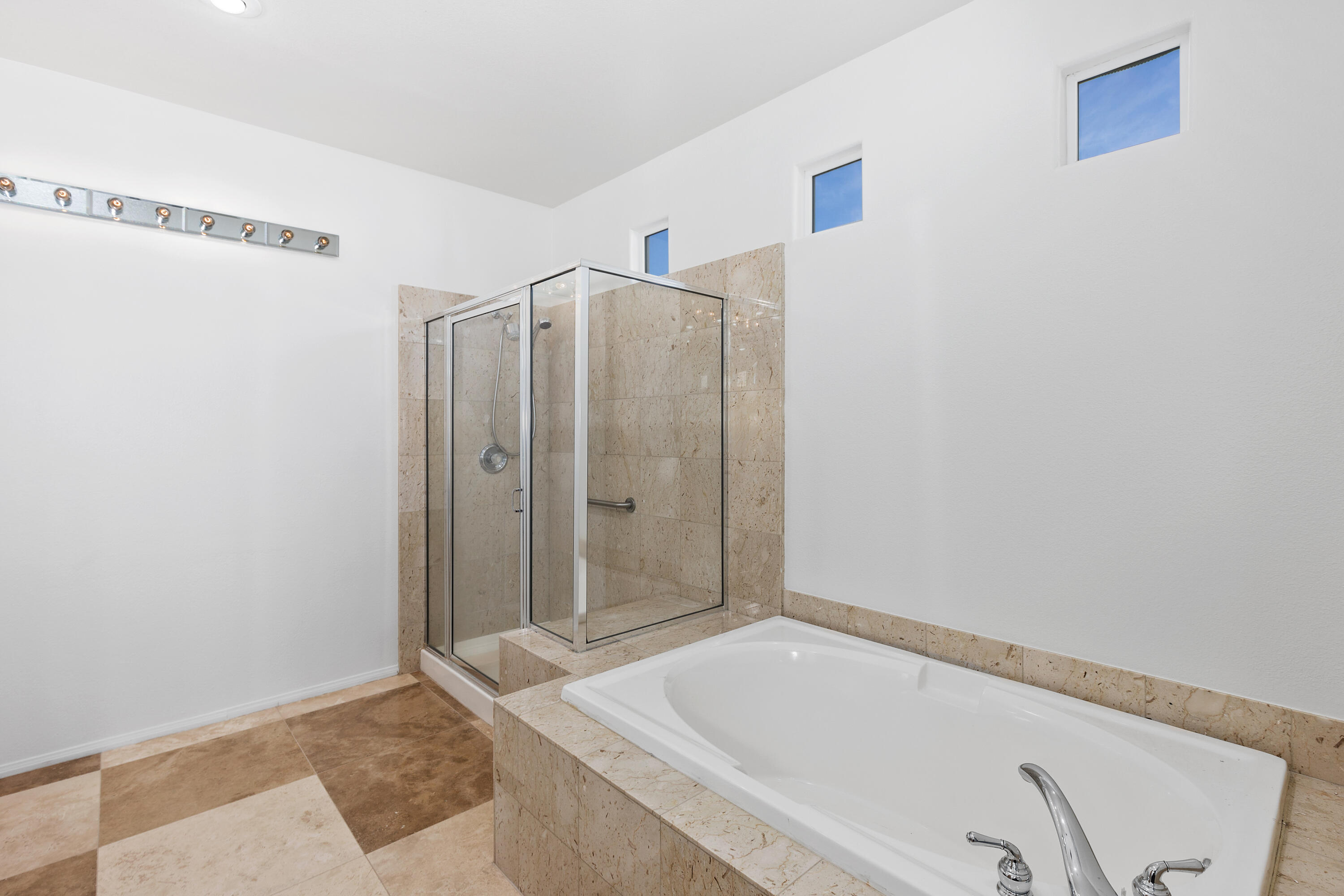 30 Racquet Club Drive South Rancho Mirage, CA 92270 - Photo 25 of 38 31_10938066_155479_155479-EI-130