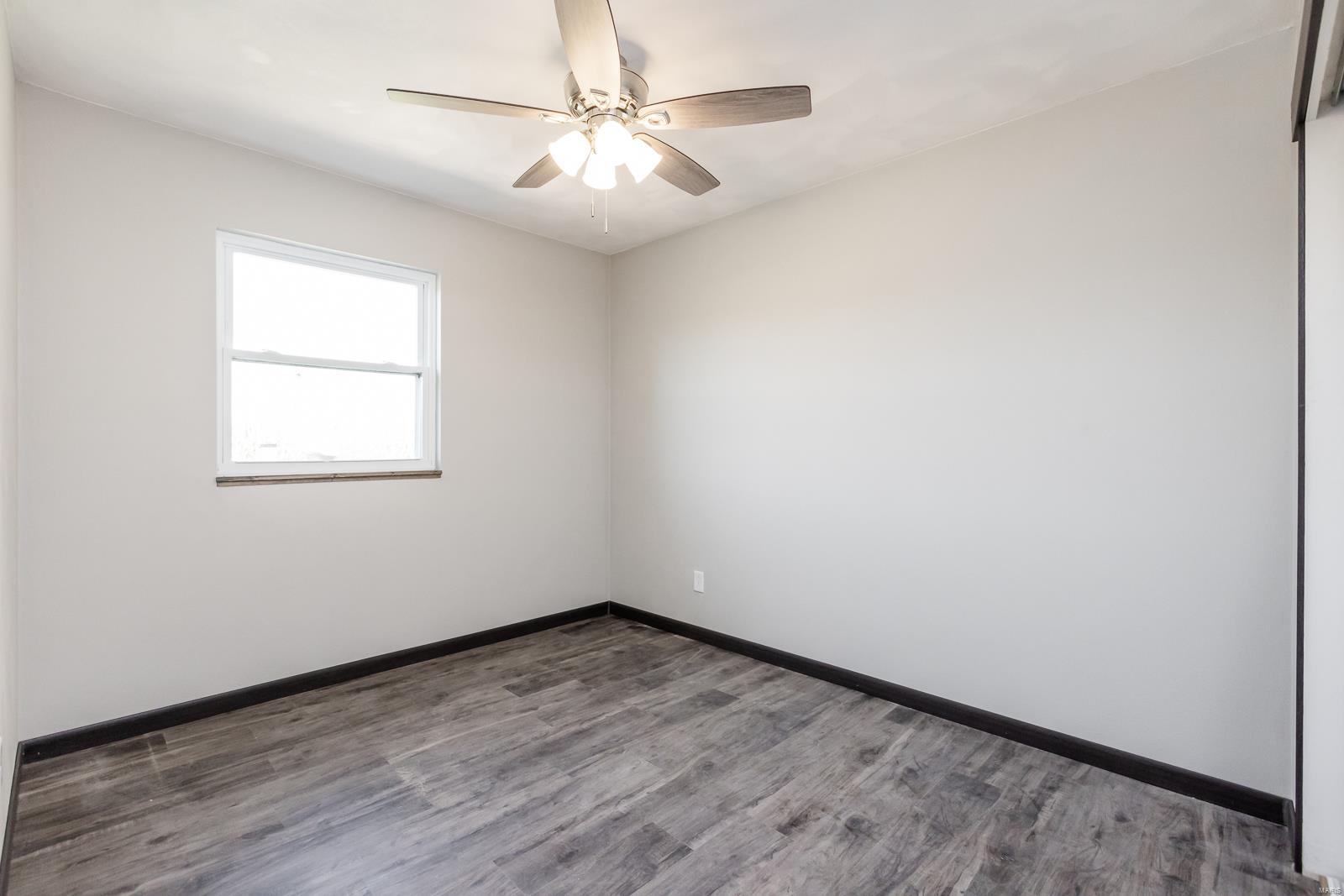 11531 Schlichter Road Mascoutah, IL 62258 - Photo 17 of 30 Gallery Image 17