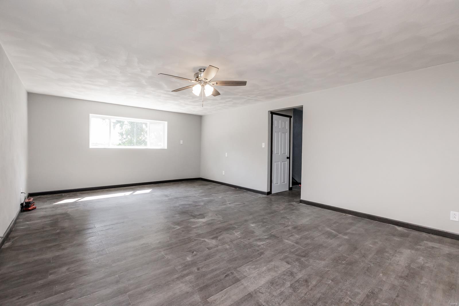 11531 Schlichter Road Mascoutah, IL 62258 - Photo 21 of 30 Gallery Image 21