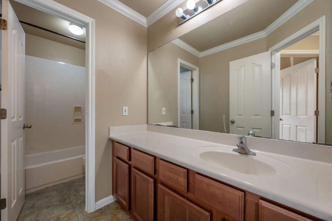 5301 Cypress Ranch Boulevard Spicewood, TX 78669 - Photo 31 of 40