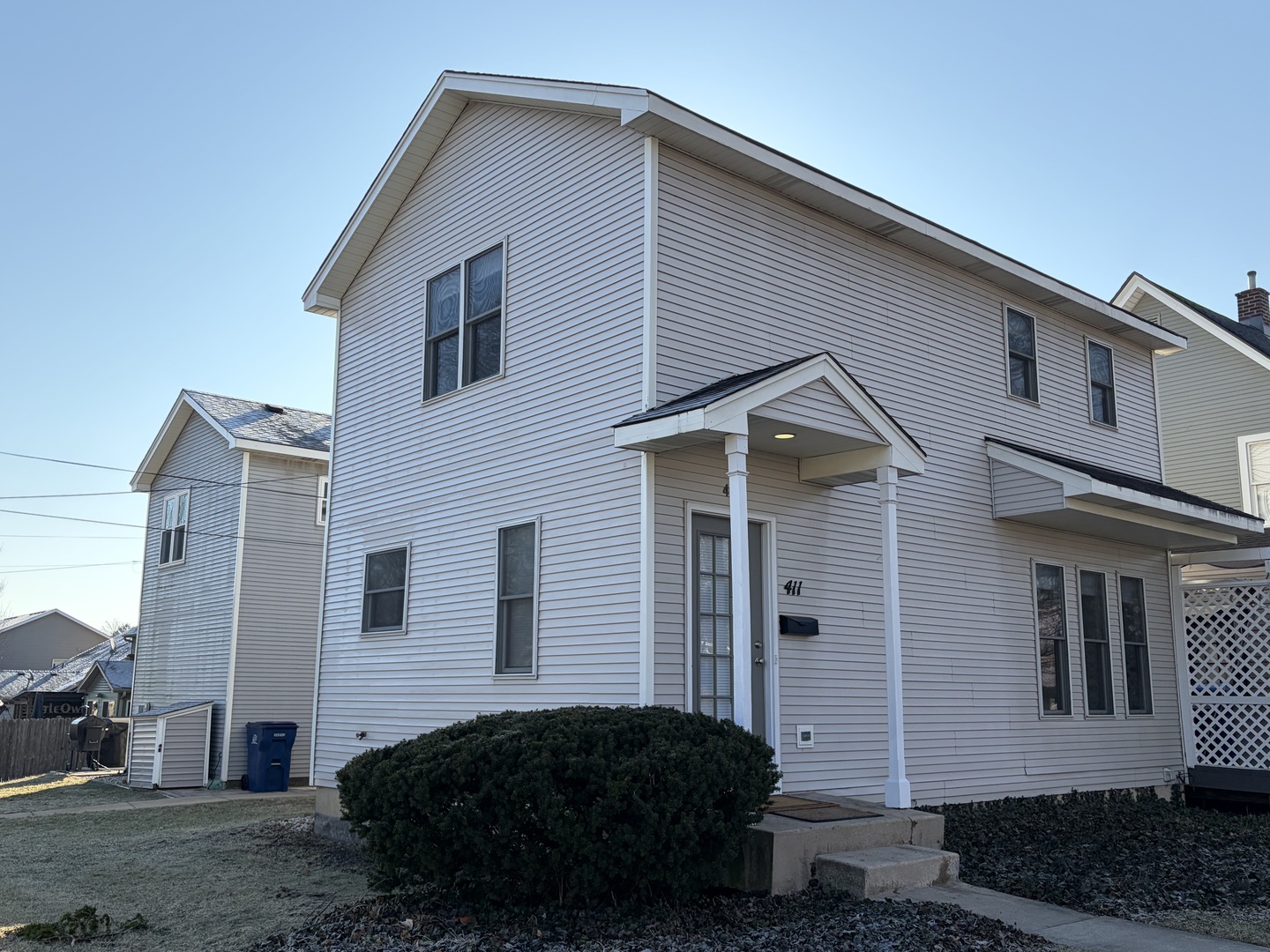 411 Richards Street Geneva, IL 60134 - Photo 1 of 21