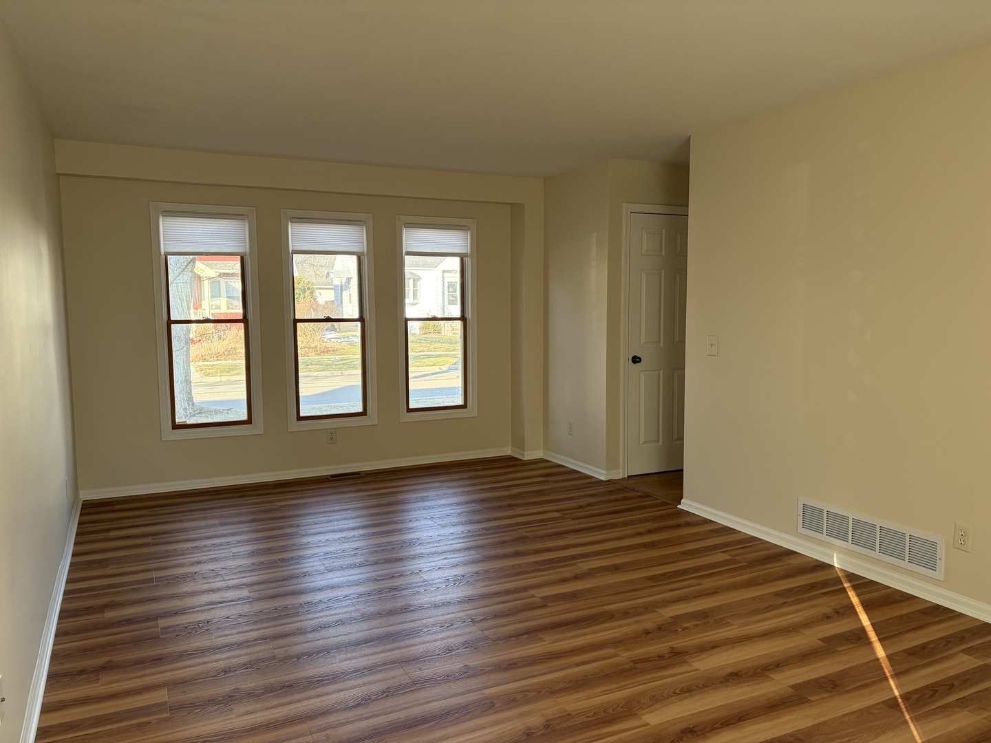 411 Richards Street Geneva, IL 60134 - Photo 11 of 21