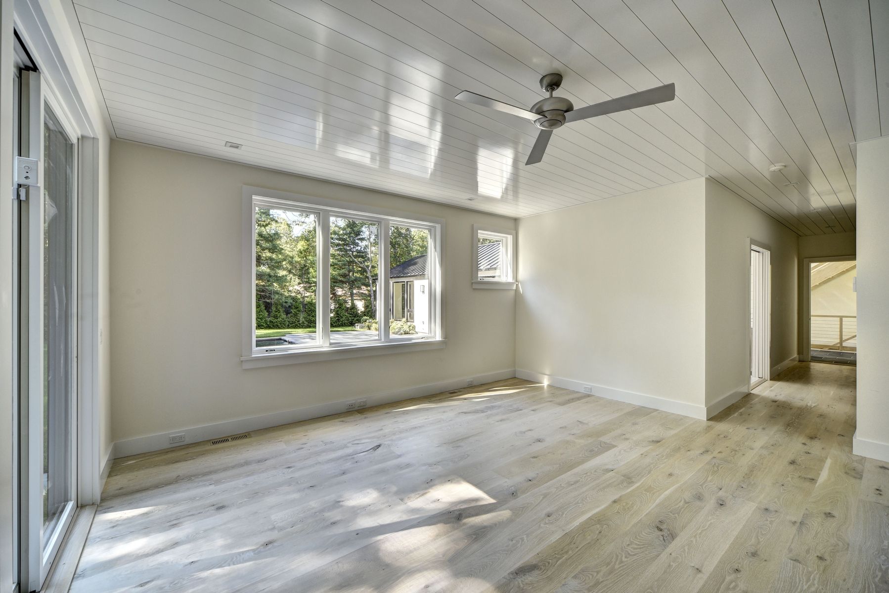 3 High Point Road East Hampton, NY 11937 - Photo 9 of 25 Gallery Image 9