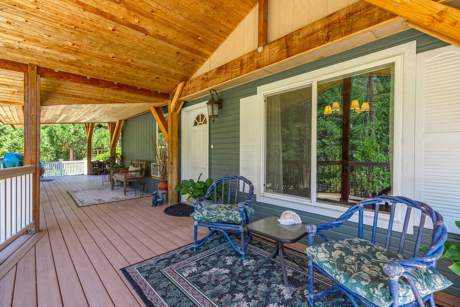 697 Peco Road Grants Pass, OR 97526 - Photo 8 of 55 29_PR_30_mls