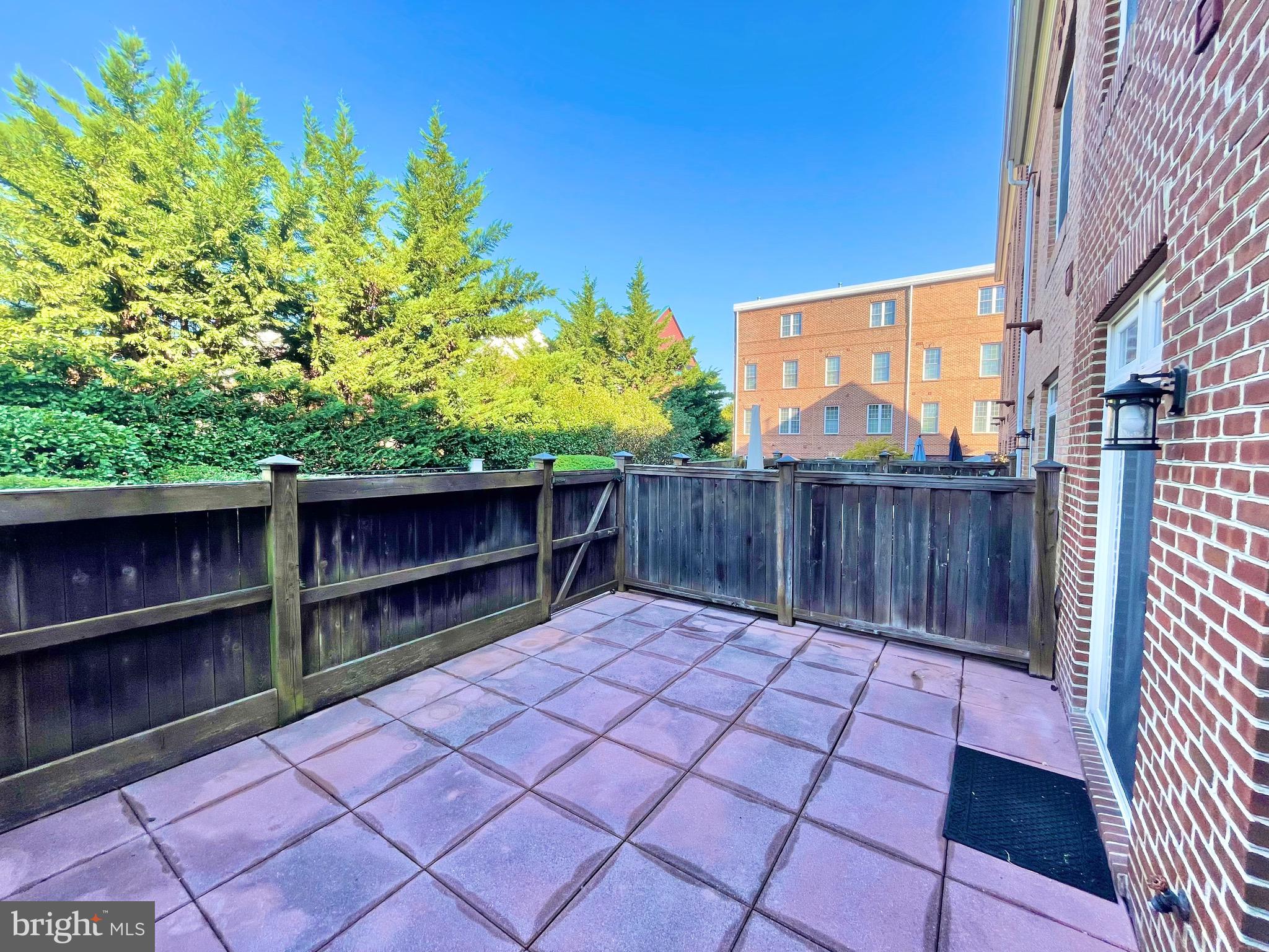 1507 Portner Road Alexandria, VA 22314 - Photo 31 of 35