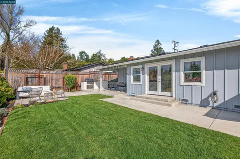 $1,595,000 | 19 Lance Court, Moraga, CA 94556
