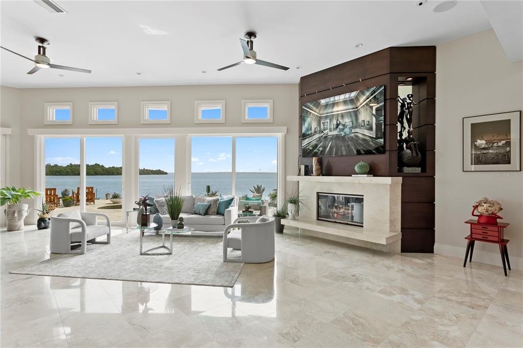 2279 Mermaid Point Northeast St. Petersburg, FL 33703 - Photo 17 of 100