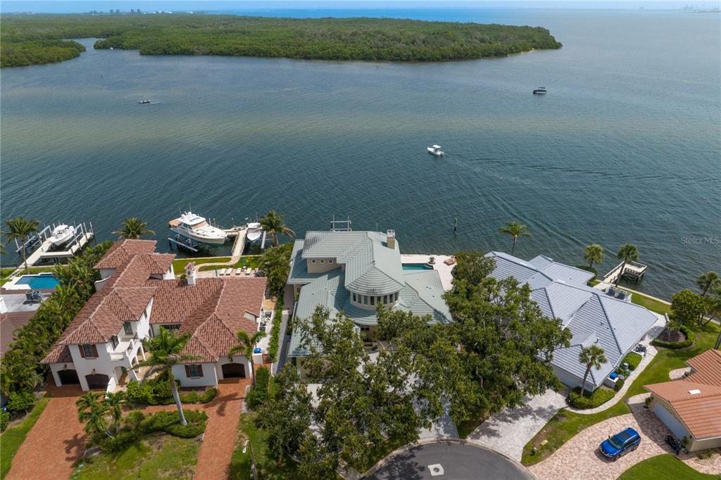 2279 Mermaid Point Northeast St. Petersburg, FL 33703 - Photo 87 of 100