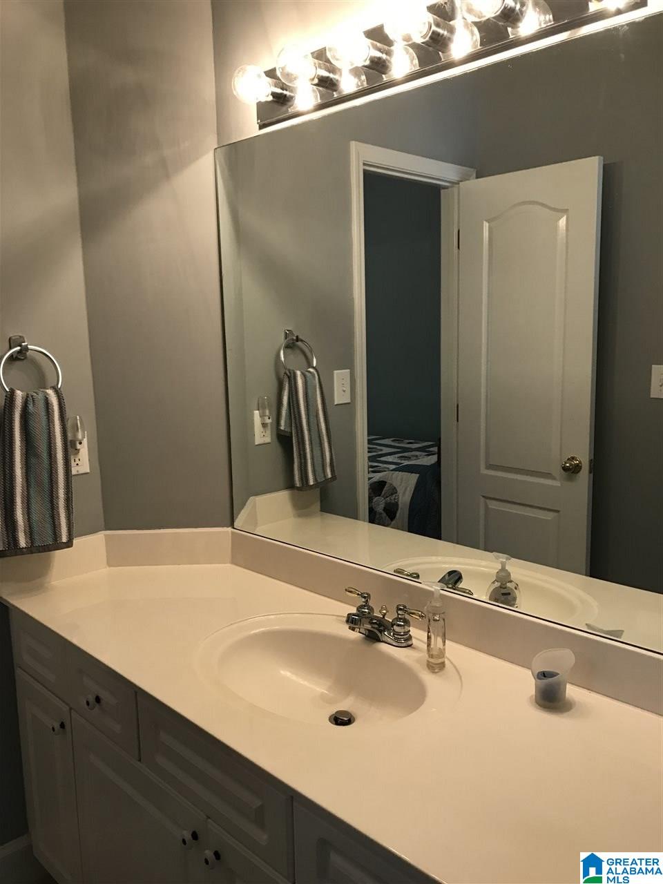 140 Wixford Way Alabaster, AL 35007 - Photo 14 of 29