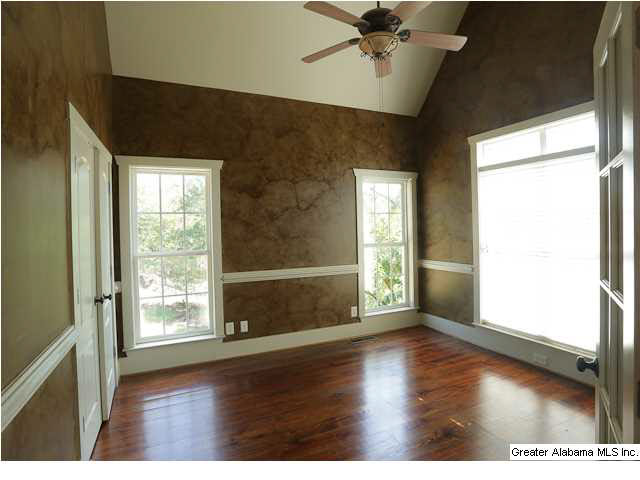 177 Cliff Road Sterrett, AL 35147 - Photo 4 of 12 Gallery Image 4