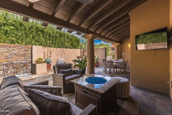 $8,000 | 8622 East Vista Del Lago, Scottsdale, AZ 85255