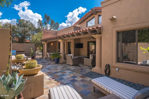 $8,000 | 8622 East Vista Del Lago, Scottsdale, AZ 85255