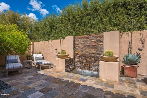 $8,000 | 8622 East Vista Del Lago, Scottsdale, AZ 85255
