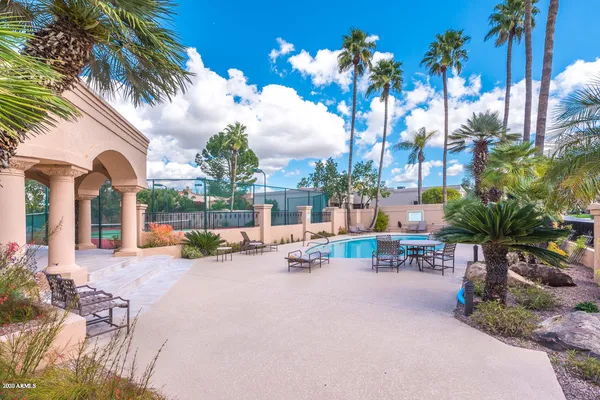 $8,000 | 8622 East Vista Del Lago, Scottsdale, AZ 85255
