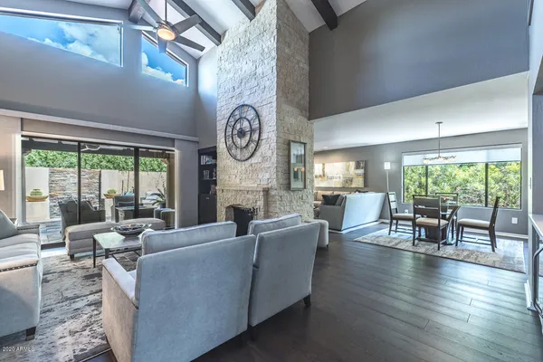 $8,000 | 8622 East Vista Del Lago, Scottsdale, AZ 85255