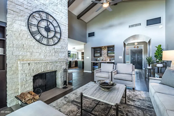 $8,000 | 8622 East Vista Del Lago, Scottsdale, AZ 85255