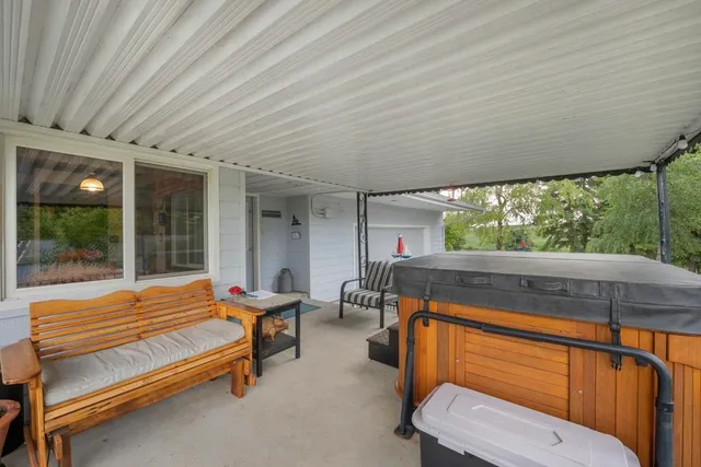 $559,000 | 47001 Highway 27, Tekoa, WA 99033