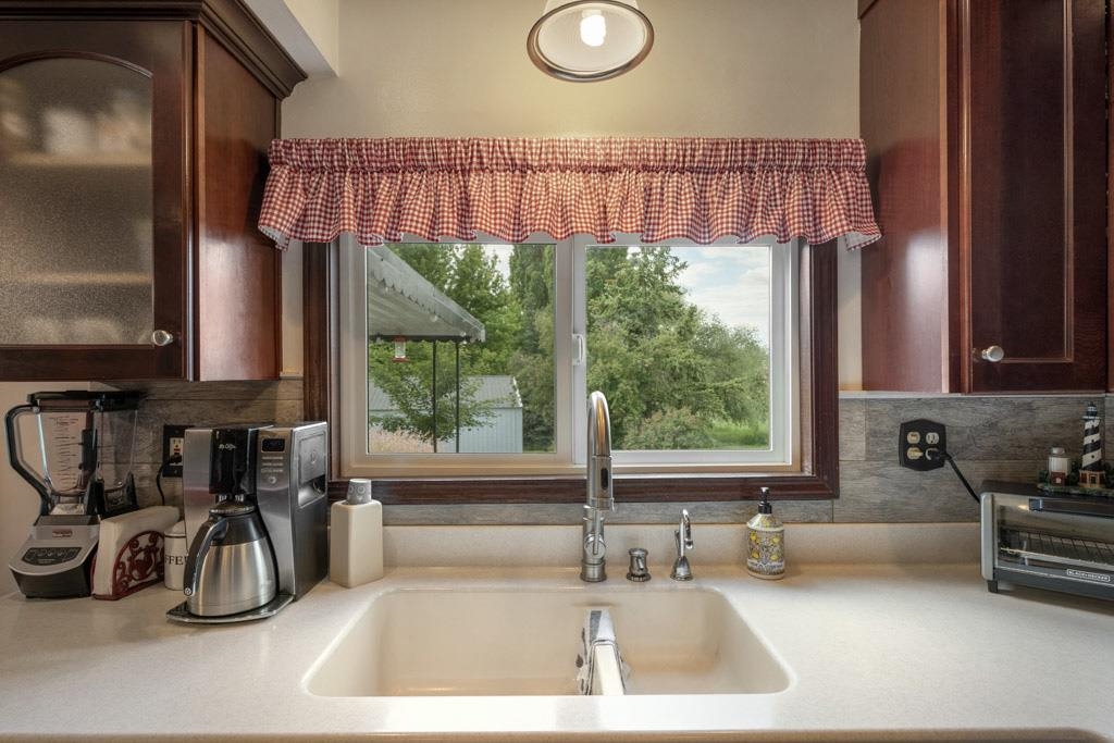 47001 Highway 27 Tekoa, WA 99033 - Photo 10 of 31