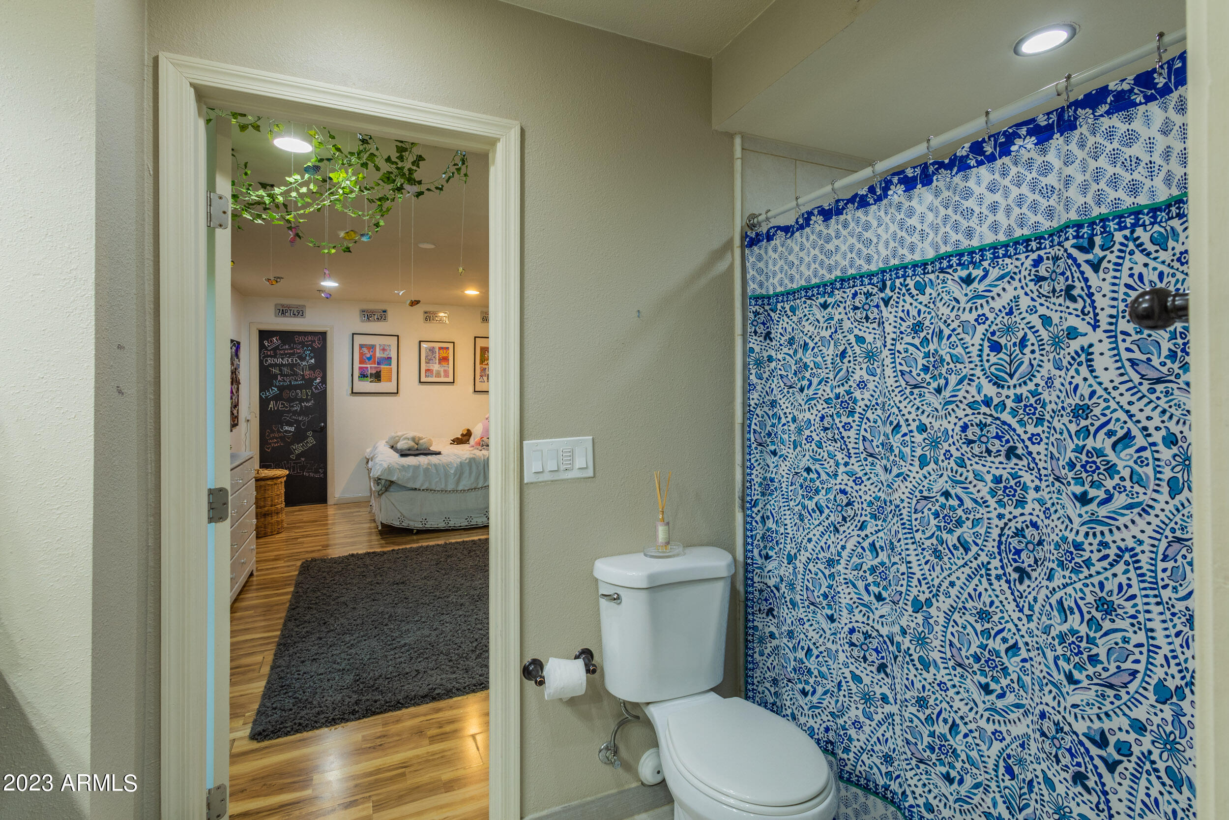 4333 East Cheery Lynn Road Phoenix, AZ 85018 - Photo 17 of 32 bathroom 2