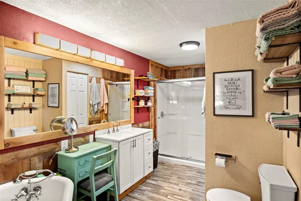 $605,000 | 14802 North 3rd Street, Scurry, TX 75158