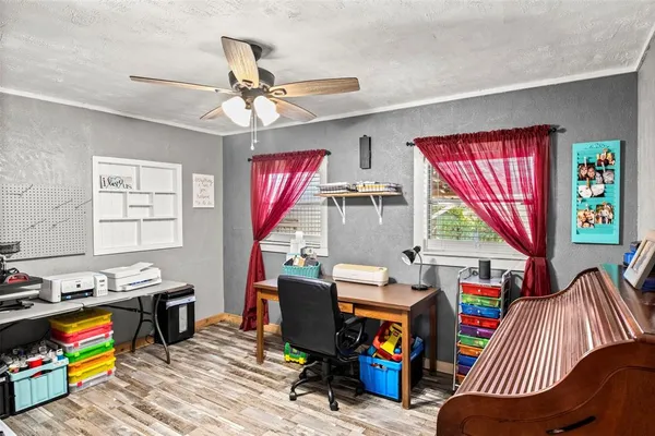 $605,000 | 14802 North 3rd Street, Scurry, TX 75158