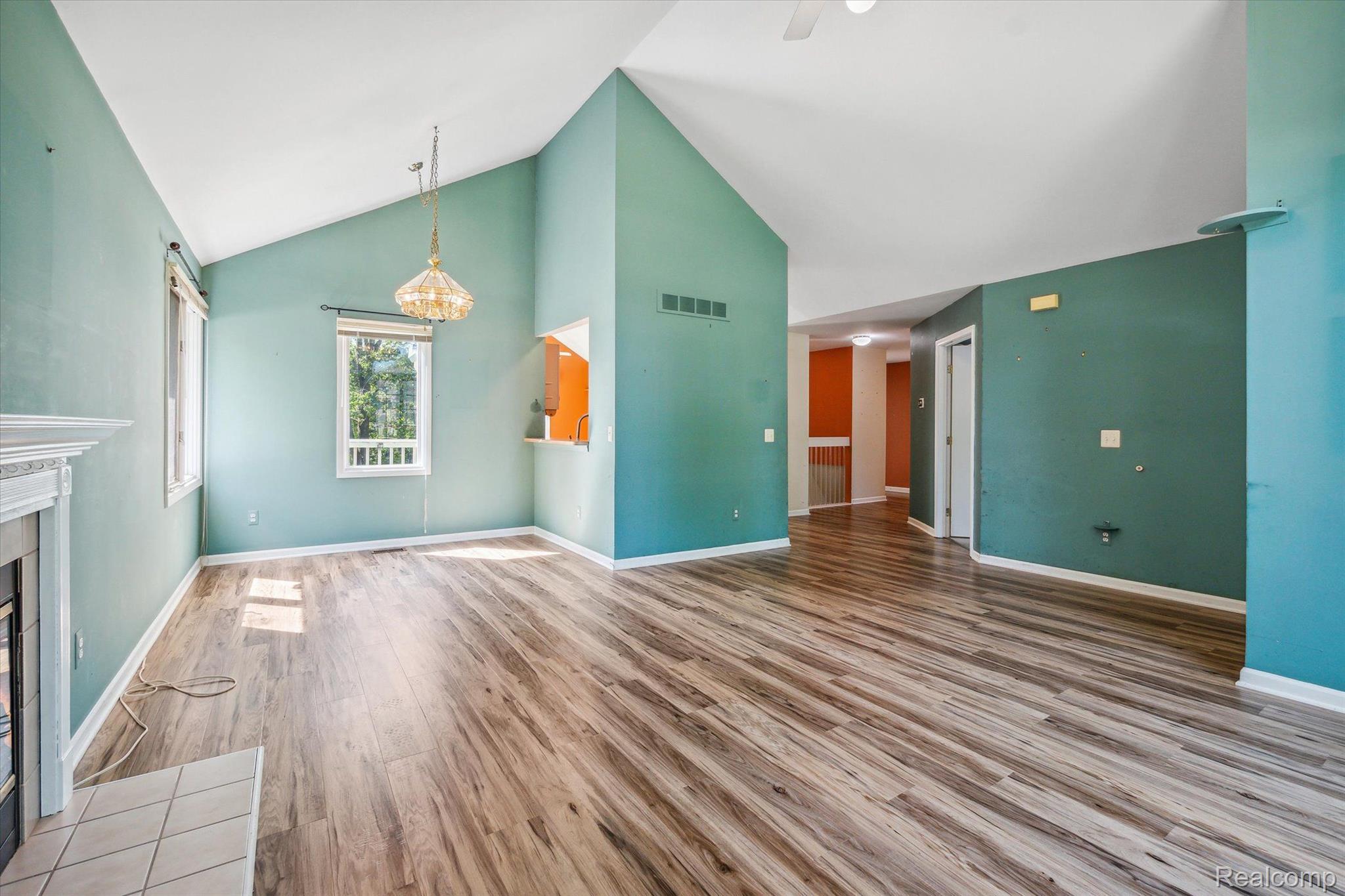 3267 Fairgrove Terrace Rochester, MI 48309 - Photo 10 of 54 Gallery Image 10