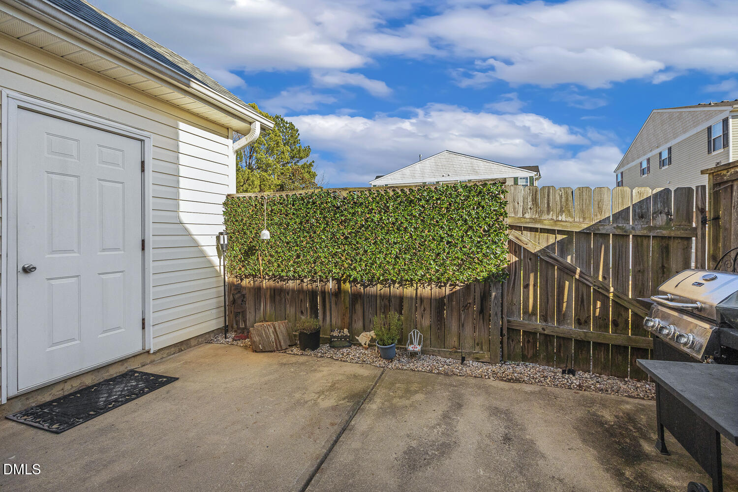 2131 Piney Brook Road, Unit 102 Raleigh, NC 27614 - Photo 19 of 23 033