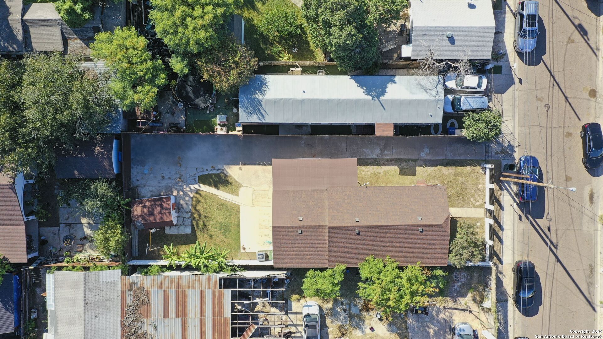 2507 Flores Avenue Laredo, TX 78040 - Photo 16 of 16