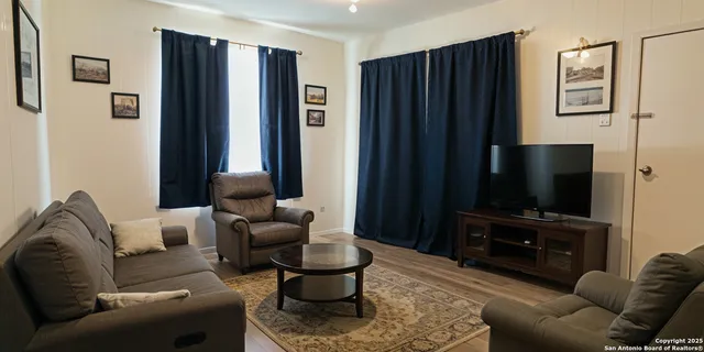 $175,000 | 2507 Flores Avenue, Laredo, TX 78040