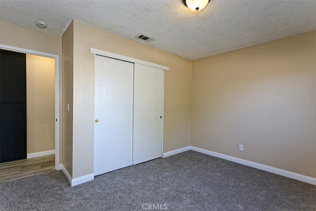 11542 Chimayo Road Apple Valley, CA 92308 - Photo 15 of 20