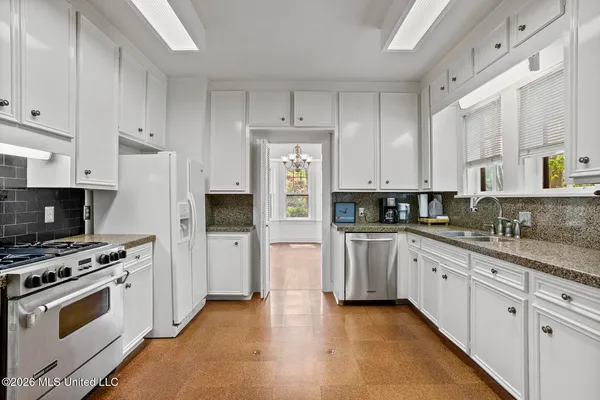 $349,900 | 2010 Laurel Street, Jackson, MS 39202