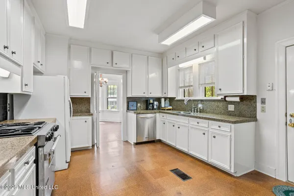 $349,900 | 2010 Laurel Street, Jackson, MS 39202