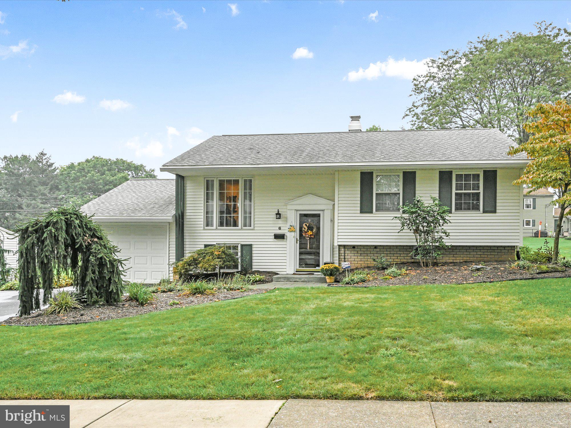 6 Larchwood Road Reading, PA 19610 - Photo 1 of 33 Gallery Image 1