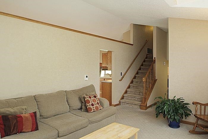 400 Rock Ridge Road Northwest Cedar Rapids, IA 52405 - Photo 10 of 25 Gallery Image 10